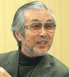Picture of Yoichi Kotabe.